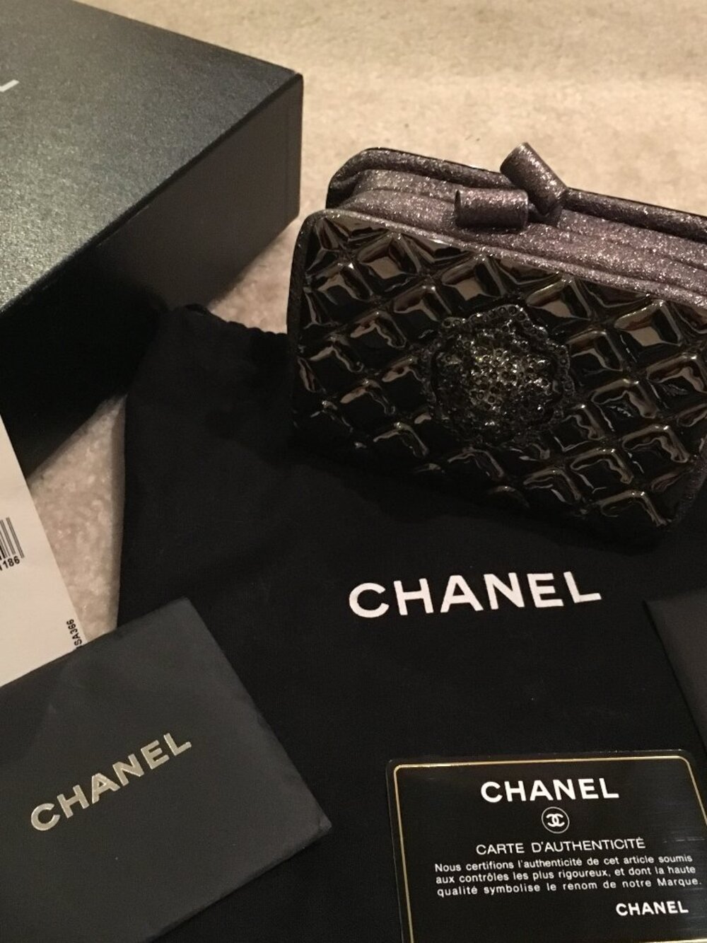CHANEL RUNWAY BAG - Lions head - DK Silver Metal & Leather Clutch